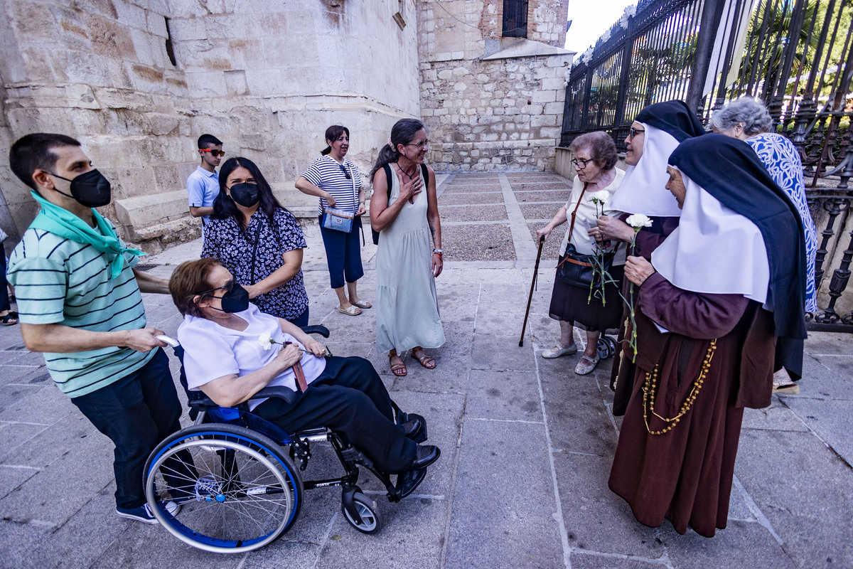 Caravana Blanca en la Catedral de Ciudad Real, Feria de Agosto de Ciudad Real,  / RUEDA VILLAVERDE