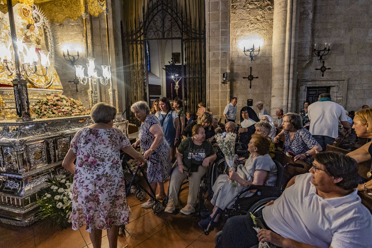 Caravana Blanca en la Catedral de Ciudad Real, Feria de Agosto de Ciudad Real,  / RUEDA VILLAVERDE