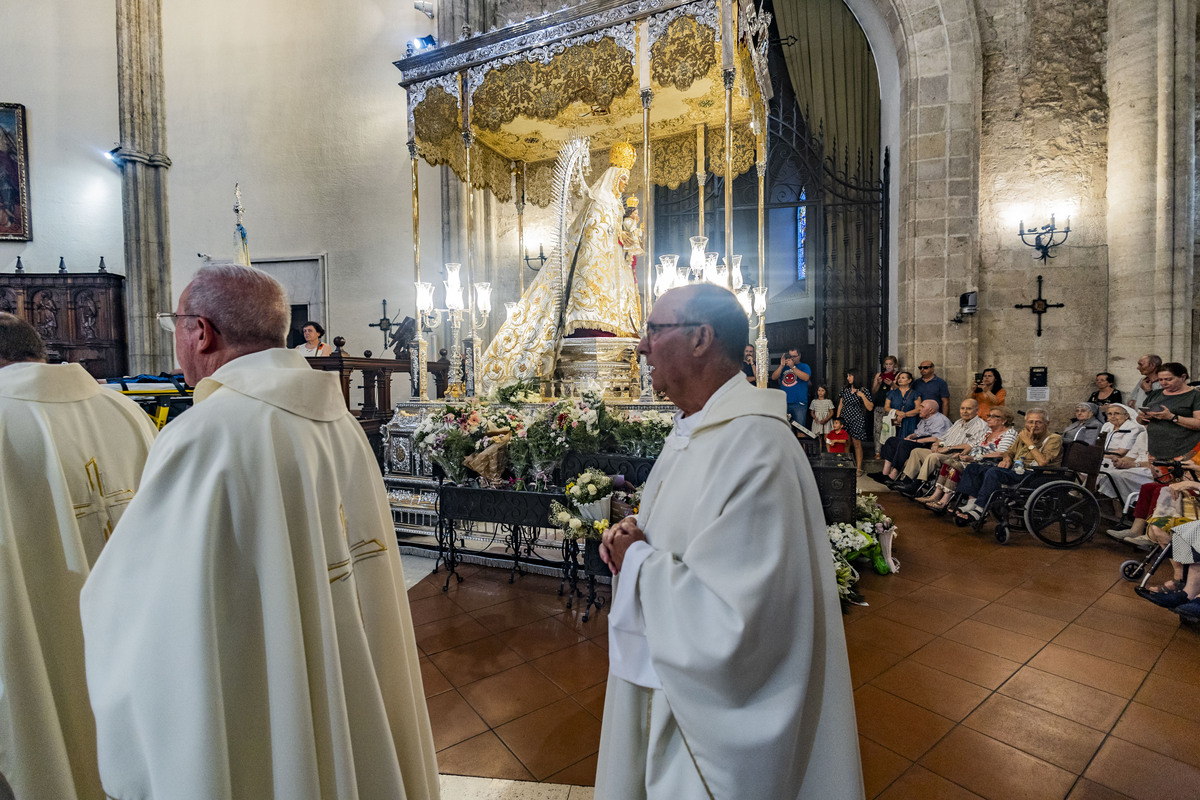 Caravana Blanca en la Catedral de Ciudad Real, Feria de Agosto de Ciudad Real,  / RUEDA VILLAVERDE