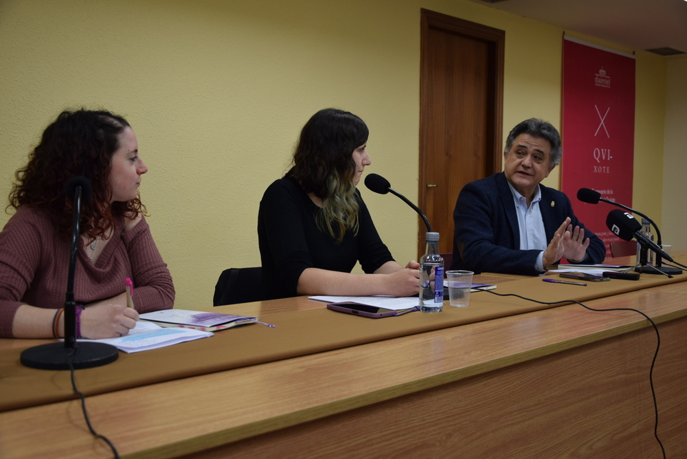 Los poemas de un desengaño amoroso, en un libro 