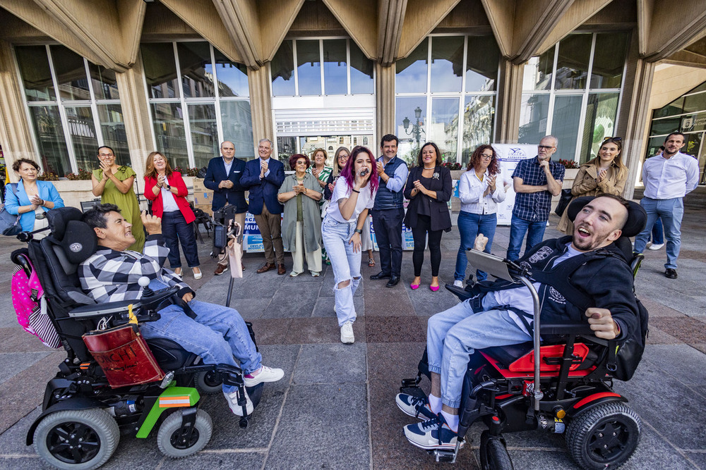 Aspacecire baila en el Día de la Parálisis Cerebral