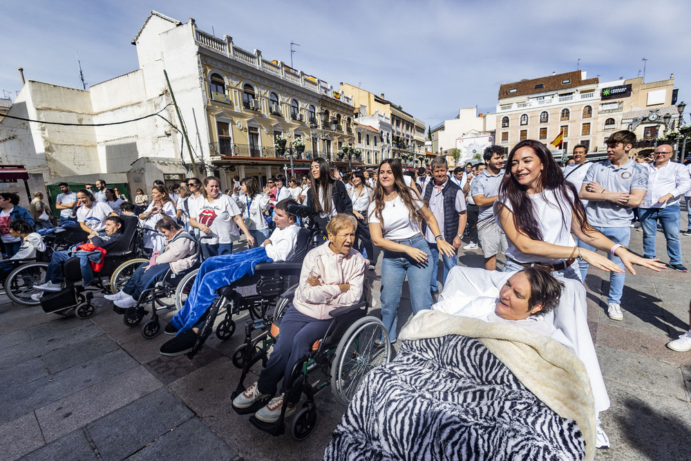 Aspacecire baila en el Día de la Parálisis Cerebral