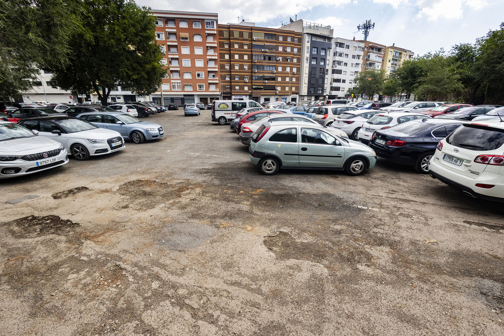 Aparcamiento disuasorio del parque de Gasset