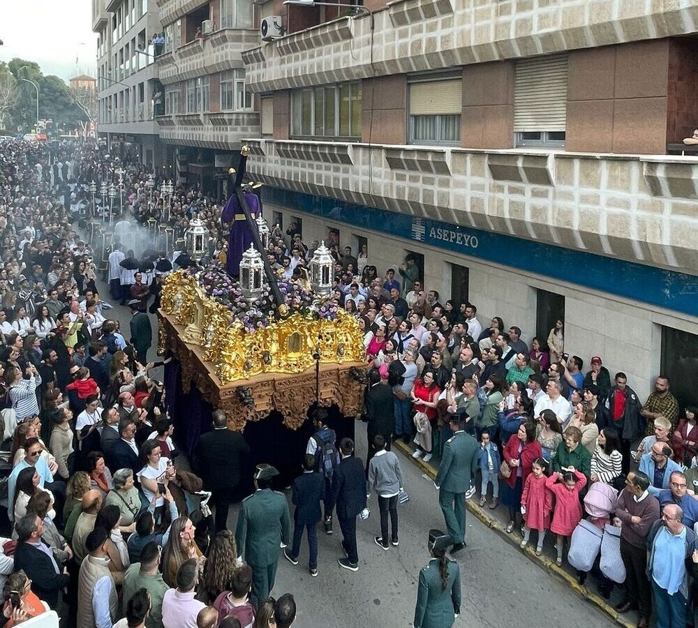 El Nazareno deslumbra en su Domingo de Pasión