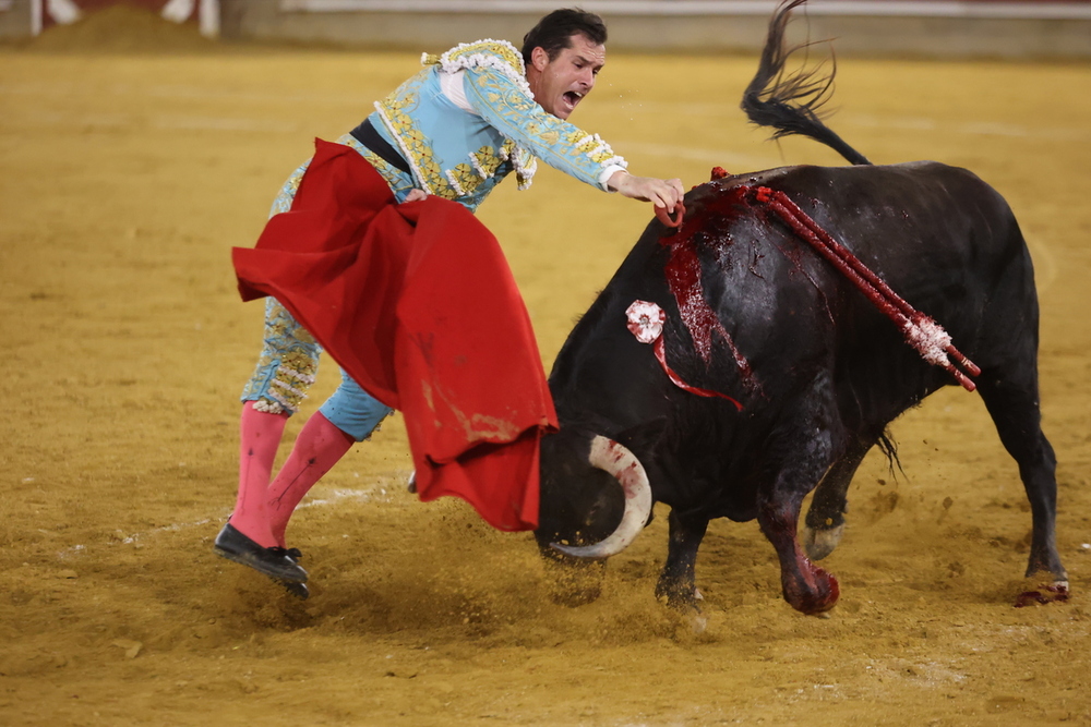 Un pletórico Luque rompe la feria