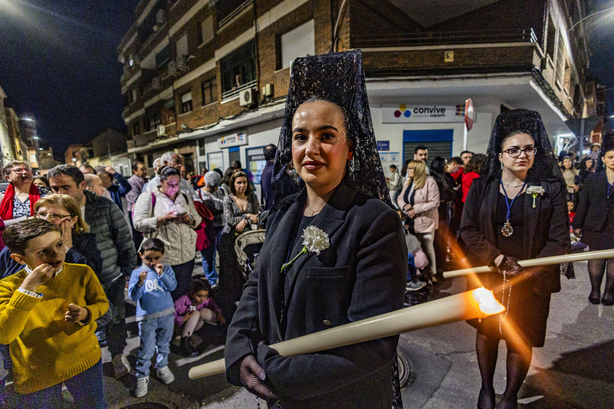 Semana Santa, procesión de la Dolorosa de Santiago, viernes de Dolores  / RUEDA VILLAVERDE