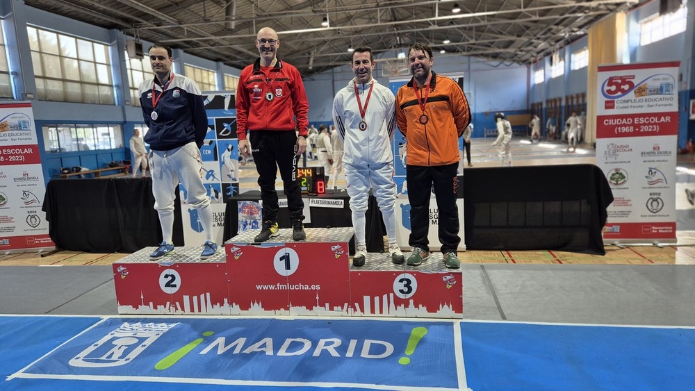 Dos medallas para Espadas de Calatrava en Madrid