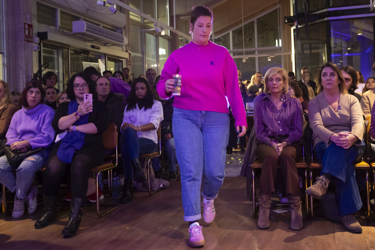 María José Escobedo asiste al acto del Día Internacional para la eliminación de la violencia contra las mujeres, 25-N,25N   / TOMÁS FERNÁNDEZ DE MOYA