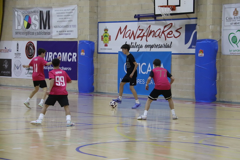 Manzanares celebra el torneo Queens & Kings