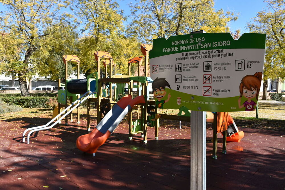 Inauguradas las nuevas zonas infantiles del parque San Isidro