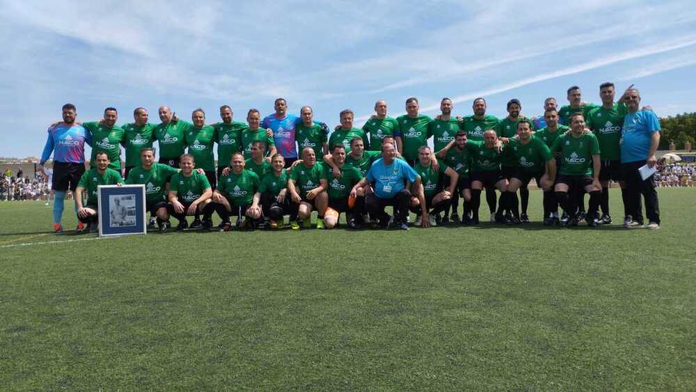 Los veteranos del Real Madrid se lucen en Piedrabuena