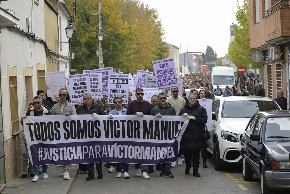 Mil personas piden justicia por Víctor Manuel en Malagón