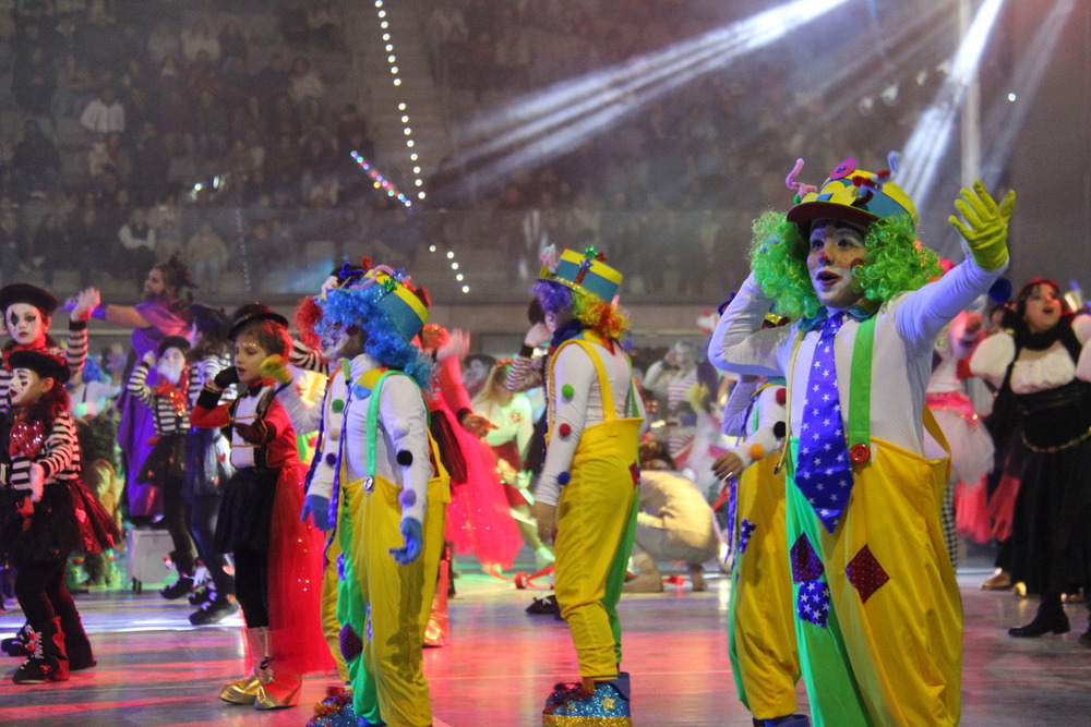 África pone ritmo al inicio del Carnavalcázar 