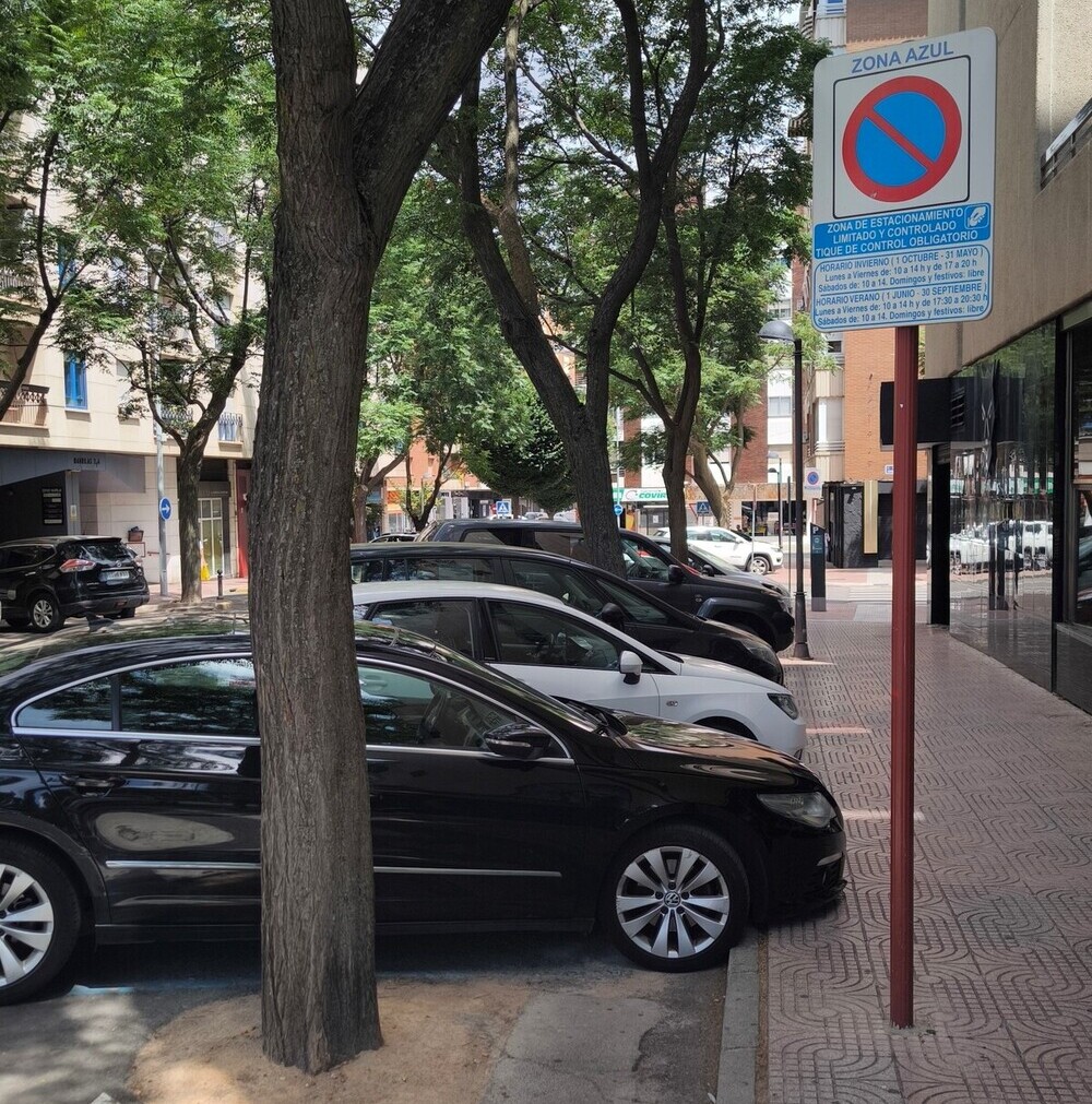 La zona azul será gratuita las tardes de julio y agosto