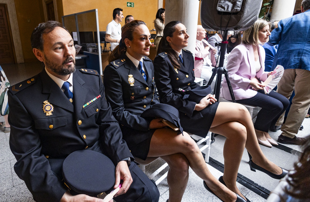 la delegada de la Junta Blanca Fernández  preside el acto de homenaje a la Policía Nacional por su bicentenario, Policía nacional en el  ACTO DE CIUDAD REAL  / RUEDA VILLAVERDE