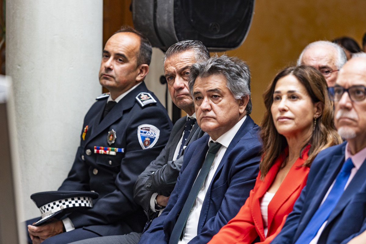 la delegada de la Junta Blanca Fernández  preside el acto de homenaje a la Policía Nacional por su bicentenario, Policía nacional en el  ACTO DE CIUDAD REAL  / RUEDA VILLAVERDE