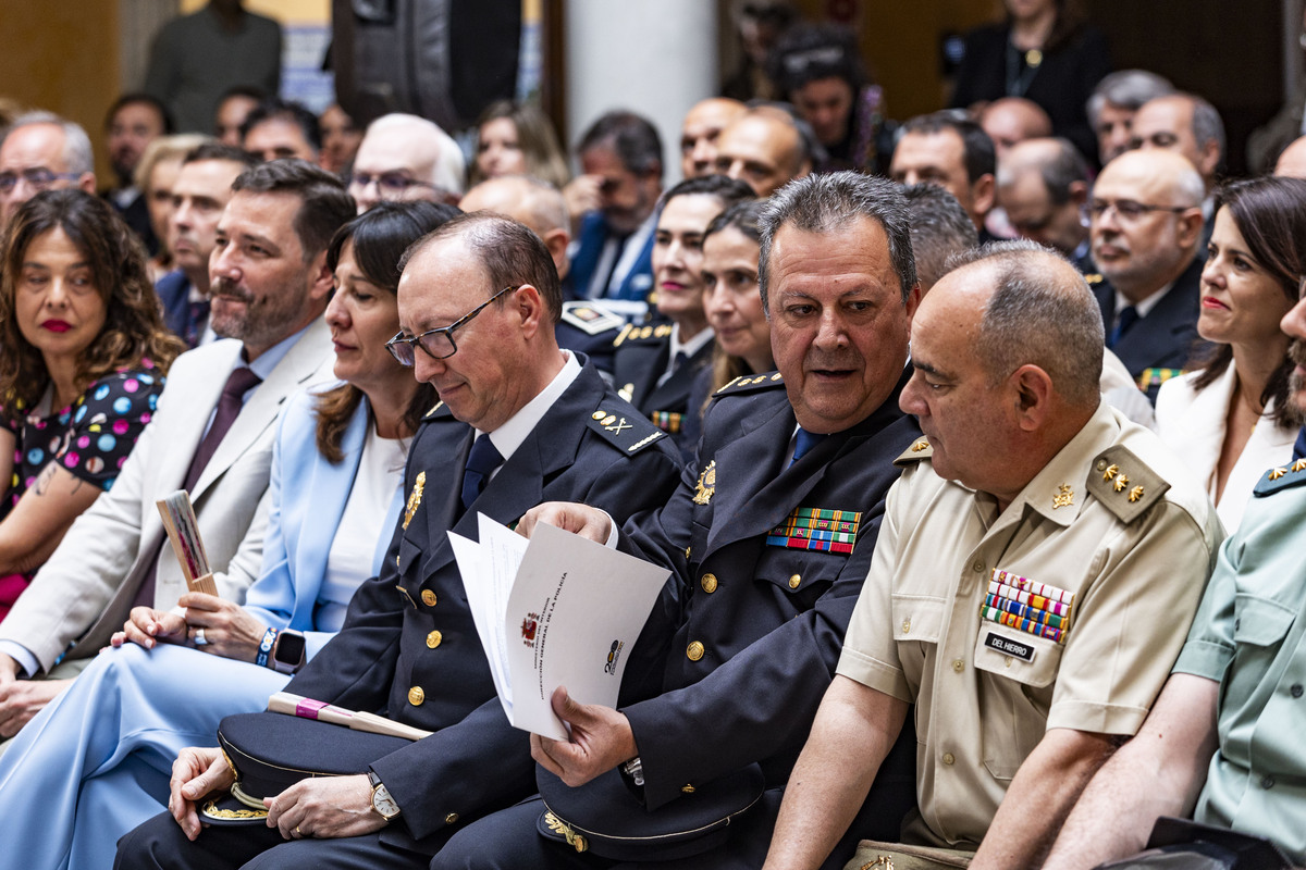 la delegada de la Junta Blanca Fernández  preside el acto de homenaje a la Policía Nacional por su bicentenario, Policía nacional en el  ACTO DE CIUDAD REAL  / RUEDA VILLAVERDE