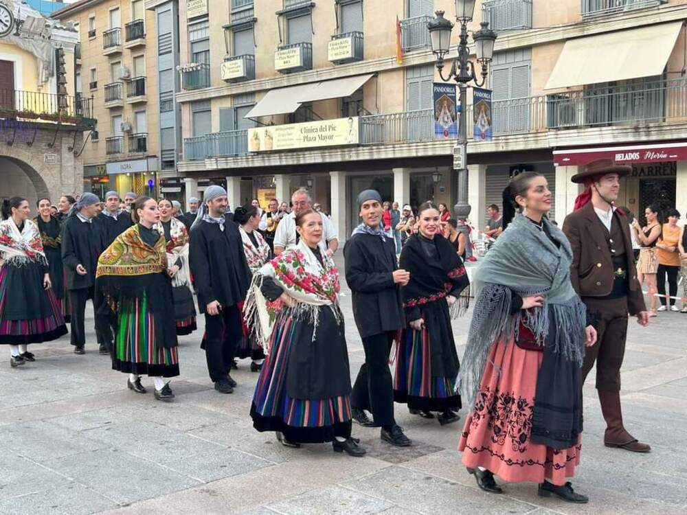 El Festival de Folclore calienta la capital