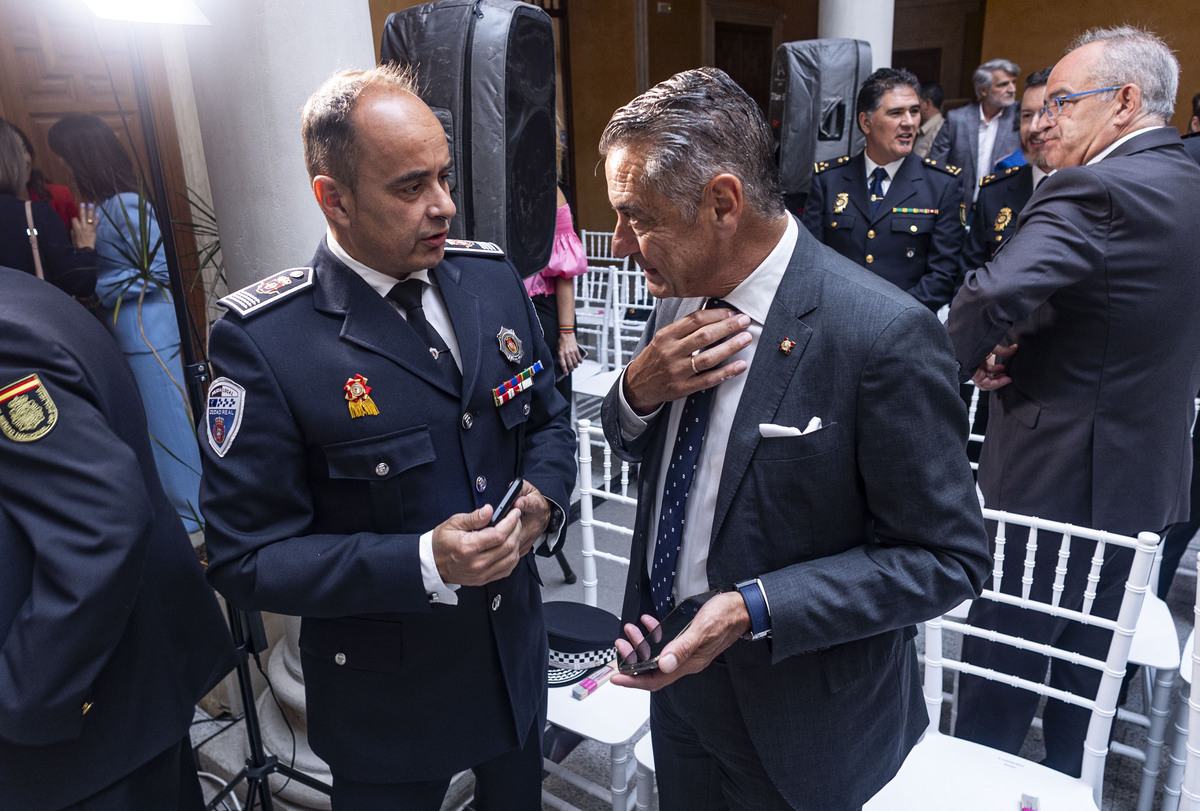 la delegada de la Junta Blanca Fernández  preside el acto de homenaje a la Policía Nacional por su bicentenario, Policía nacional en el  ACTO DE CIUDAD REAL  / RUEDA VILLAVERDE