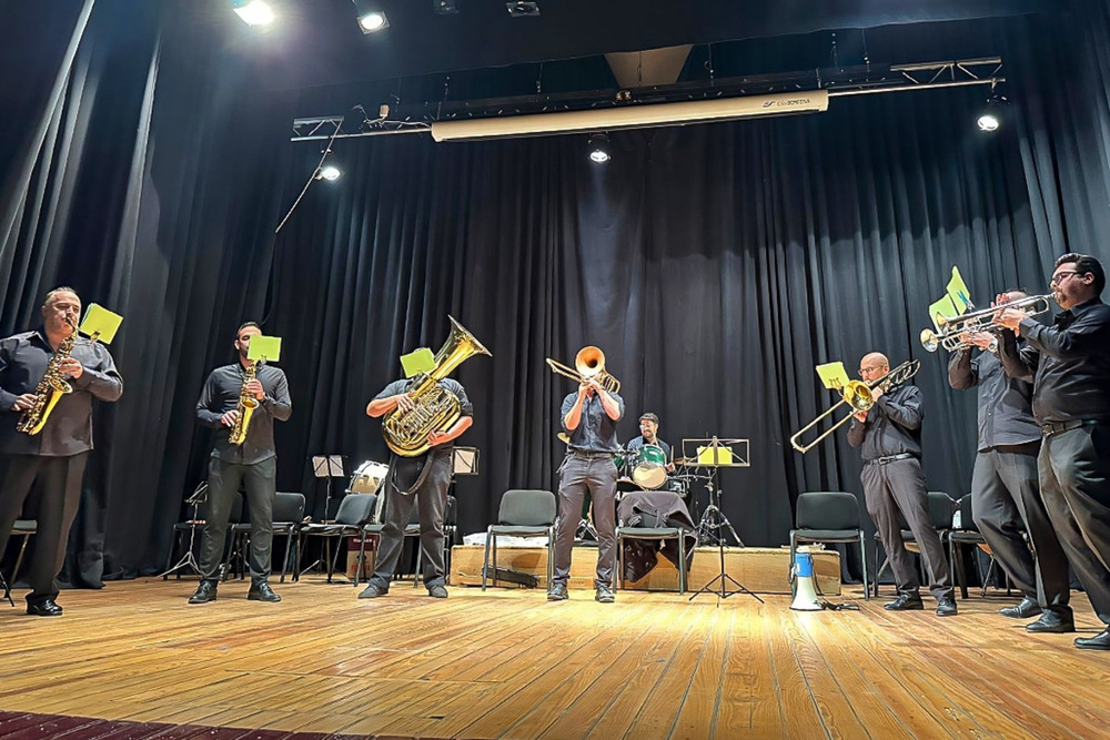 La Charanga 'Los Mancheguitos' abrió la velada musical por Santa Cecilia.