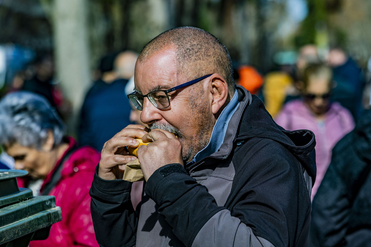 Día del chorizo en Puertollano, reparto del chorizo en Puertollano  / RUEDA VILLAVERDE