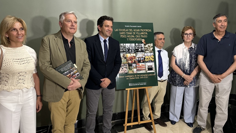 Un libro recoge la historia de cuatro colegios de la capital