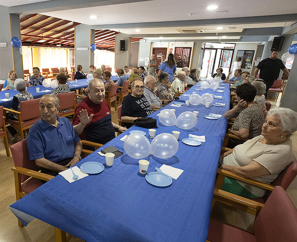 Fiesta del 102 cumpleaños de Teresa Cuchillero.