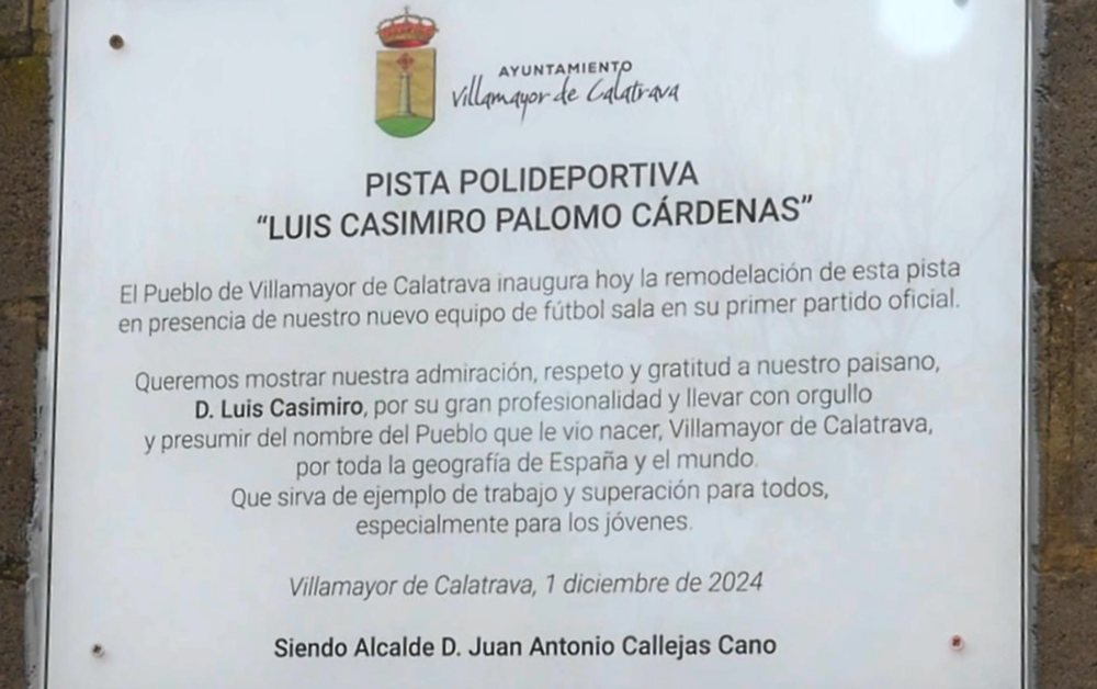 Luis Casimiro inaugura la pista polideportiva de Villamayor