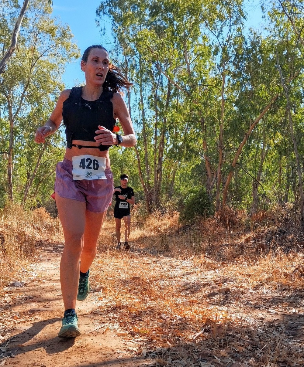 Ángeles Bravo se impuso en categoría femenina de la prueba larga.