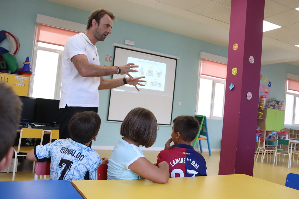 Clases de inglés, novedad de este verano en la ludoteca