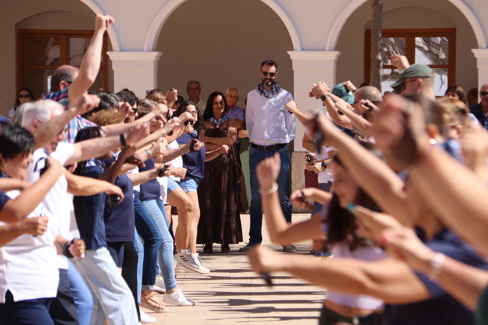 El 'Bisturí, bisturí' se bailó en la plaza de la Constitución