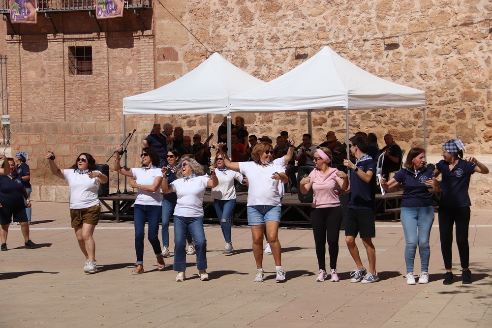 El 'Bisturí, bisturí' se bailó en la plaza de la Constitución