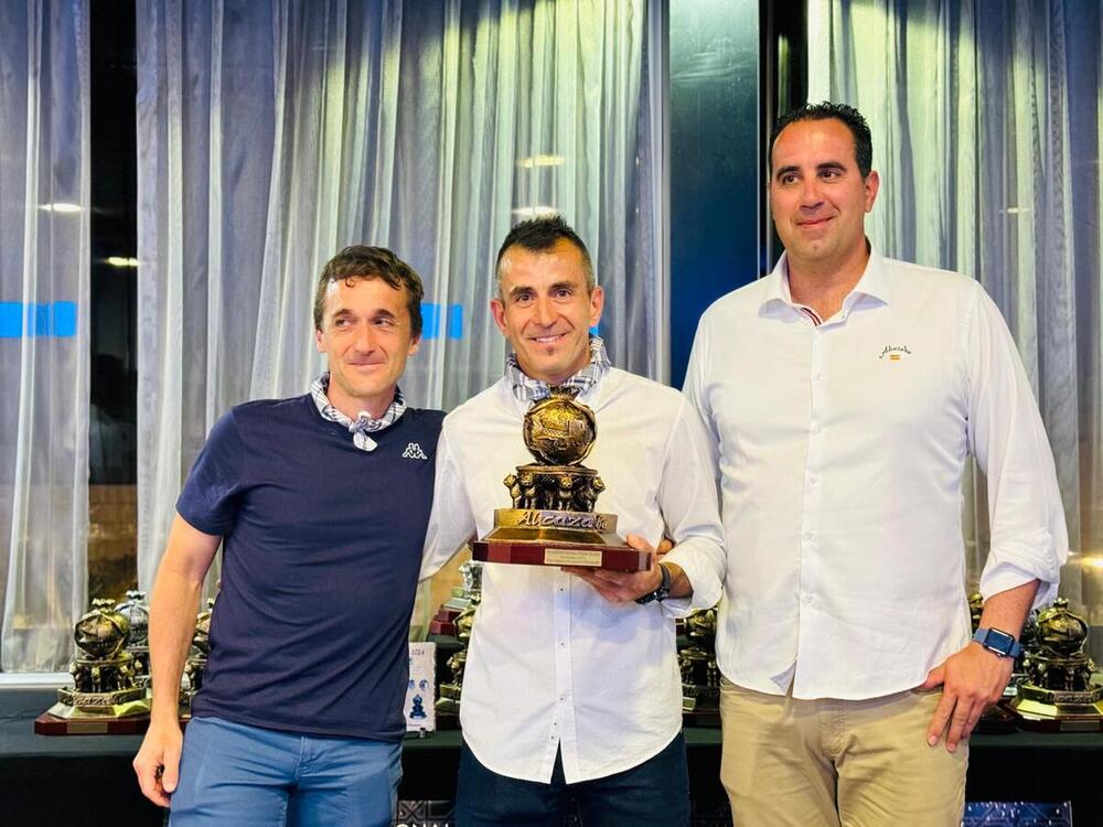 Carlos Martín y Francisco López lograron la tercera plaza en la disciplina de bicicleta de montaña.