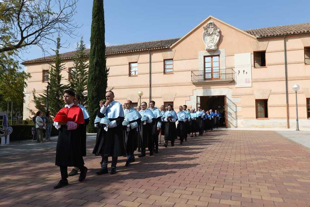 La UCLM logró el curso pasado 31 millones para investigación