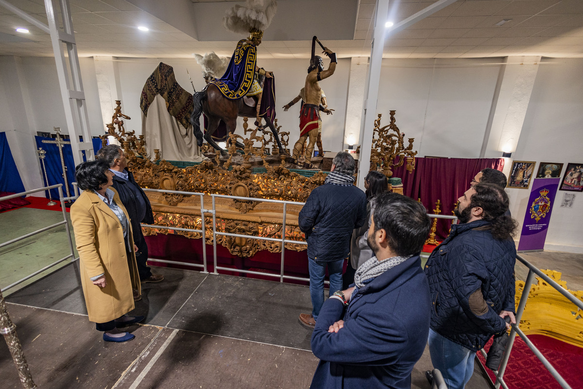 Exposición de Semana Santa Priostías, el arte de preparar la semana santa organizada por la Asociación de Cofradías de Semana Sana de Ciudad Real