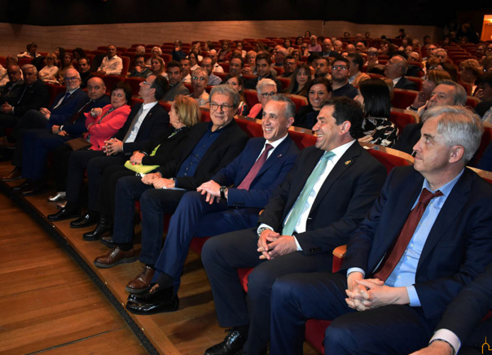 Valverde, testigo del encendido de la Feria de Puertollano