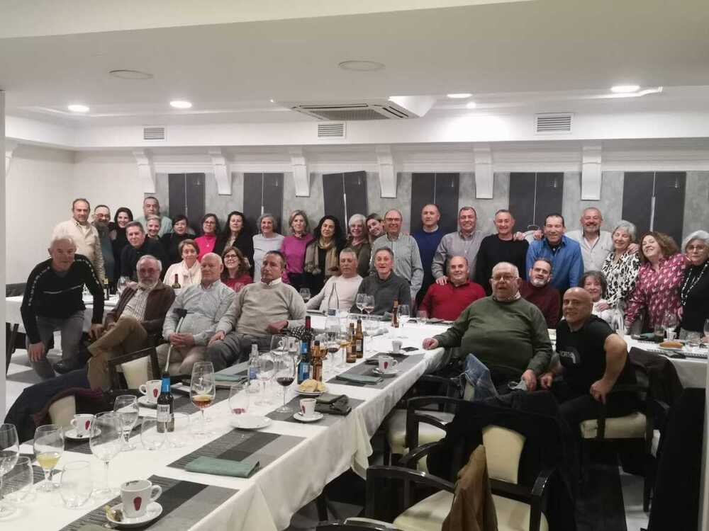 Comida de todos los bomberos jubilados