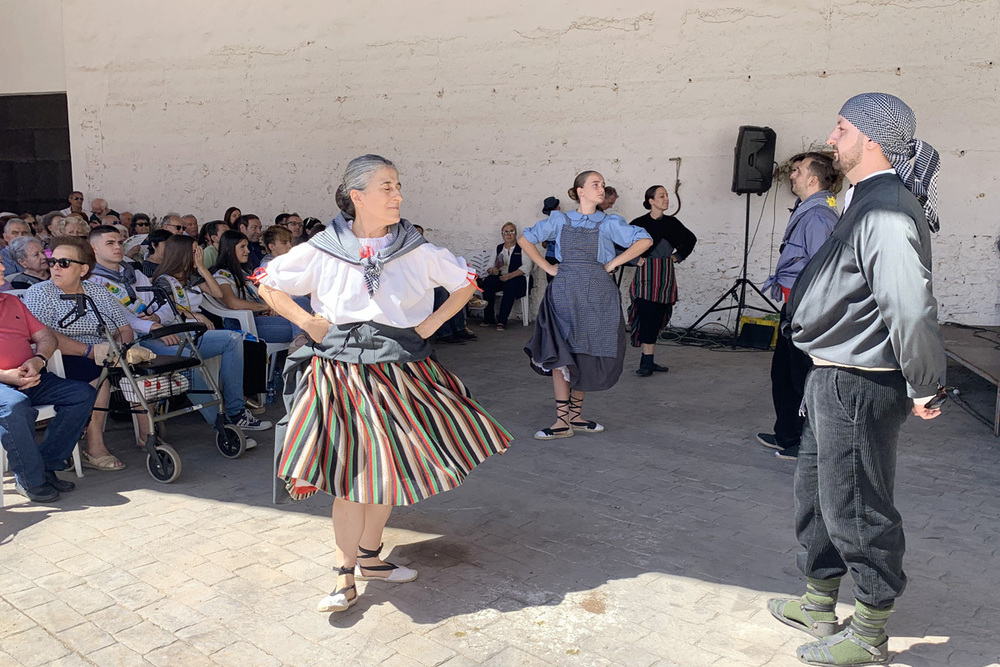 Zafra recibe el título de Vendimiadora del Año