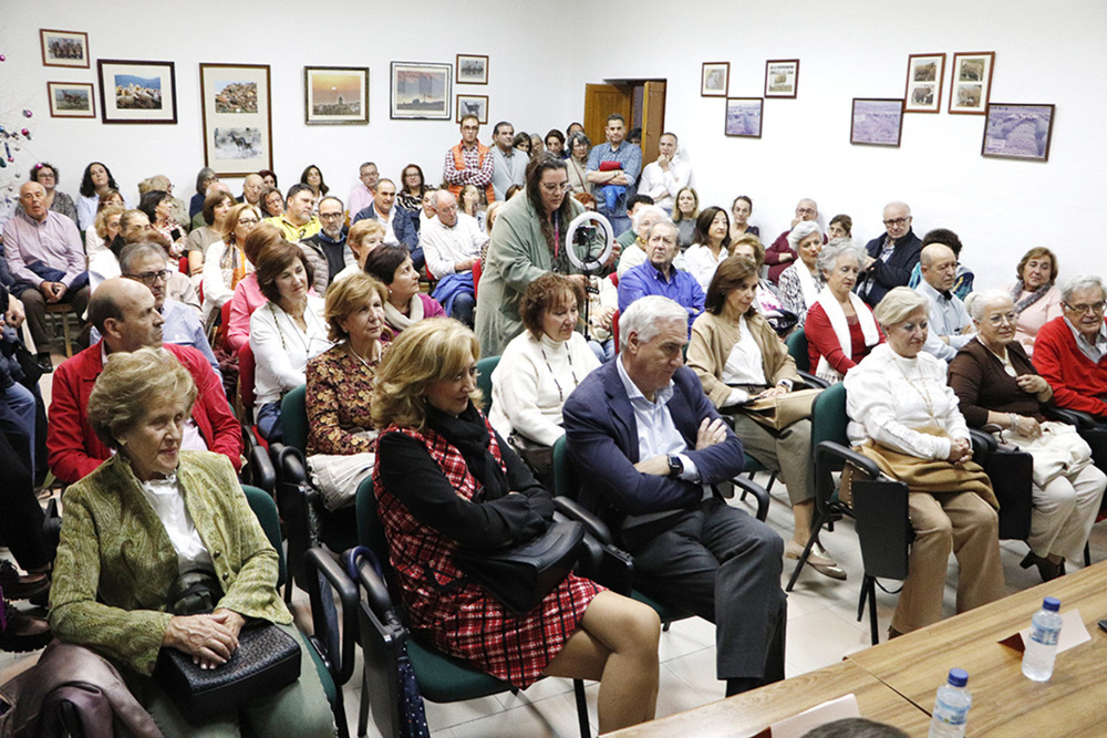 Gran asistencia a la charla sobre Francesc Tosquelles