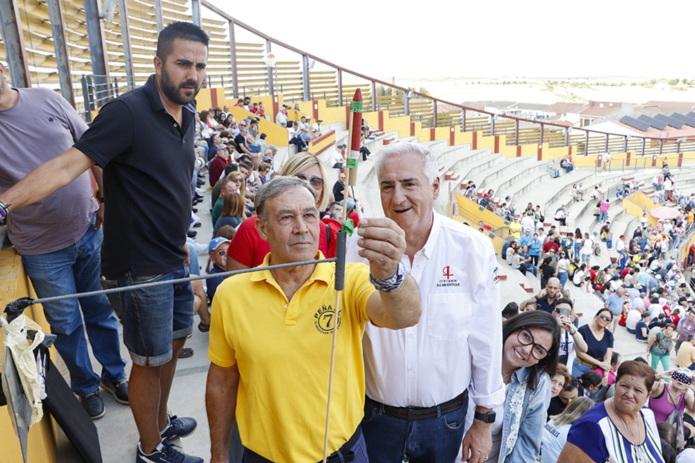 Primer encierro de Almodóvar con homenaje a Tomás Nevado