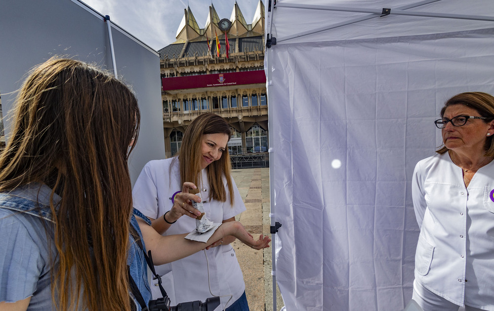 La plaza Mayor, escenario del 'Paseo de la Salud'