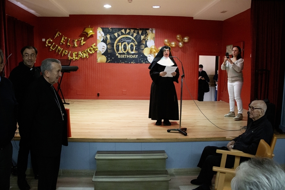 El sacerdote Rafael Pérez Piñero cumple 100 años 