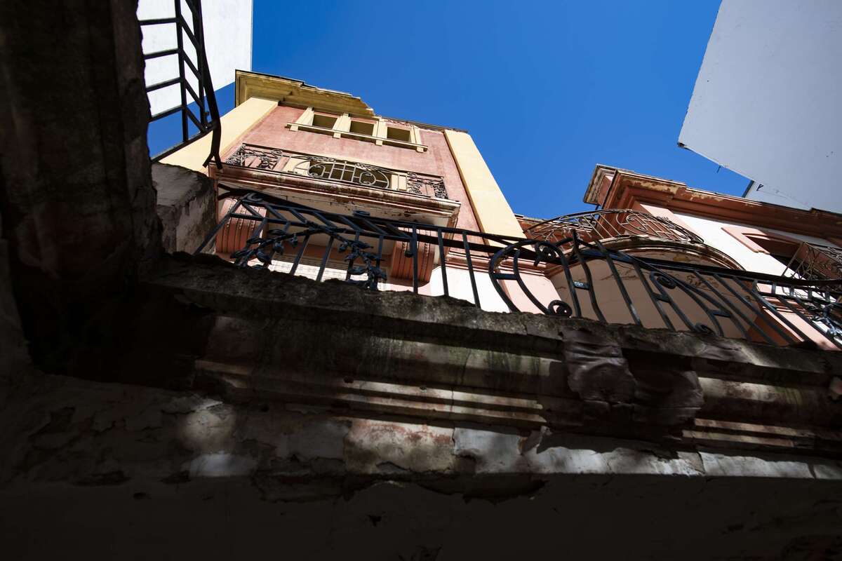 Antes y después del antiguo palacete de la Cruz Roja  / TOMÁS FDEZ. DE MOYA