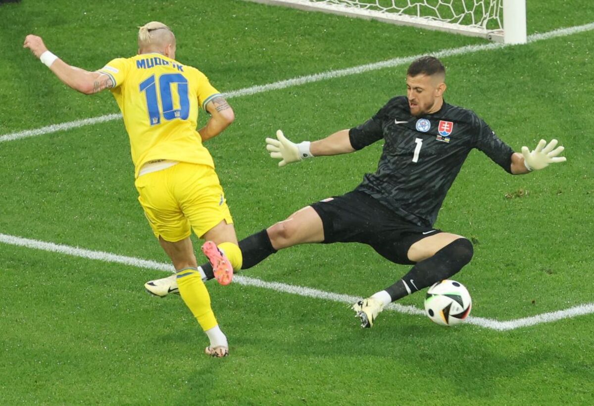 UEFA EURO 2024 - Group E Slovakia vs Ukraine  / FRIEDEMANN VOGEL