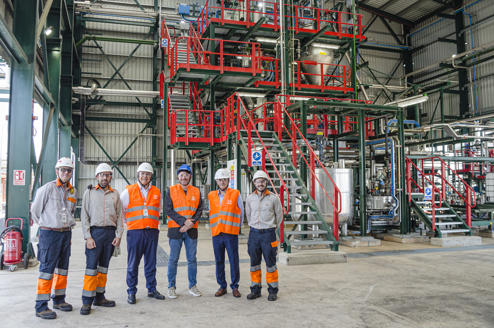 Broceño visita la planta de reciclaje de colchones de Repsol 