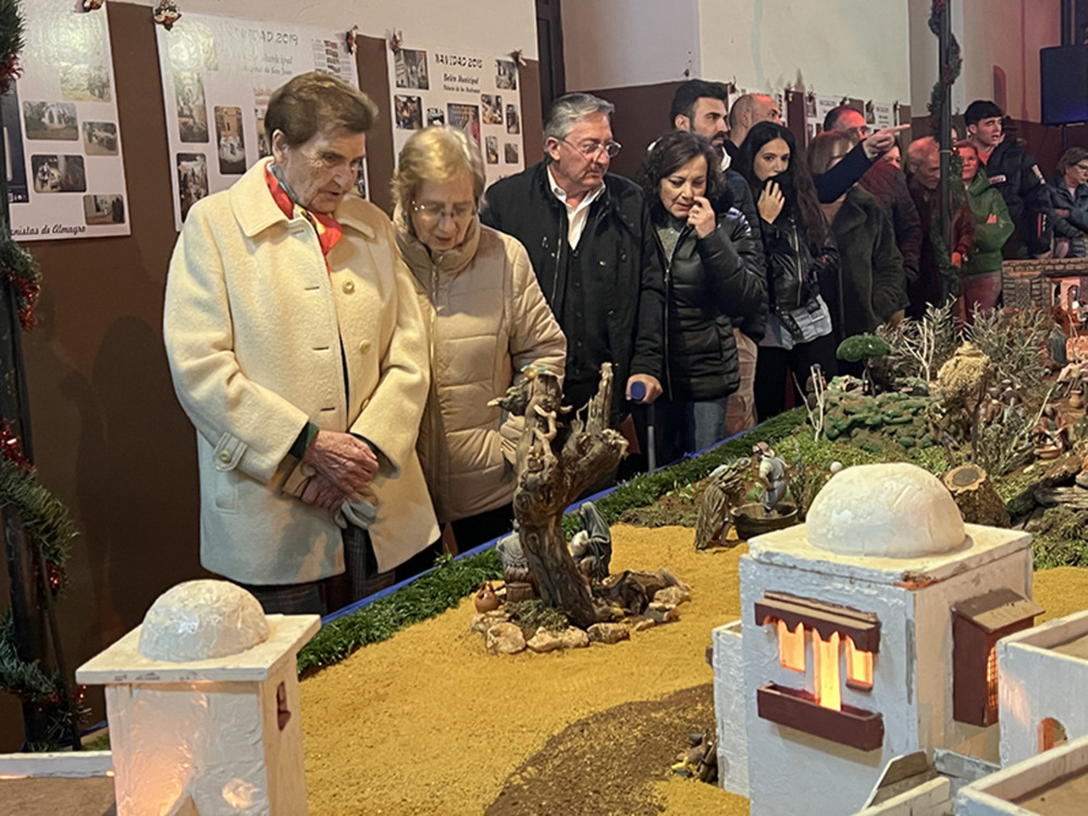 El Belén de Almagro ya brilla en el Claustro de los Dominicos