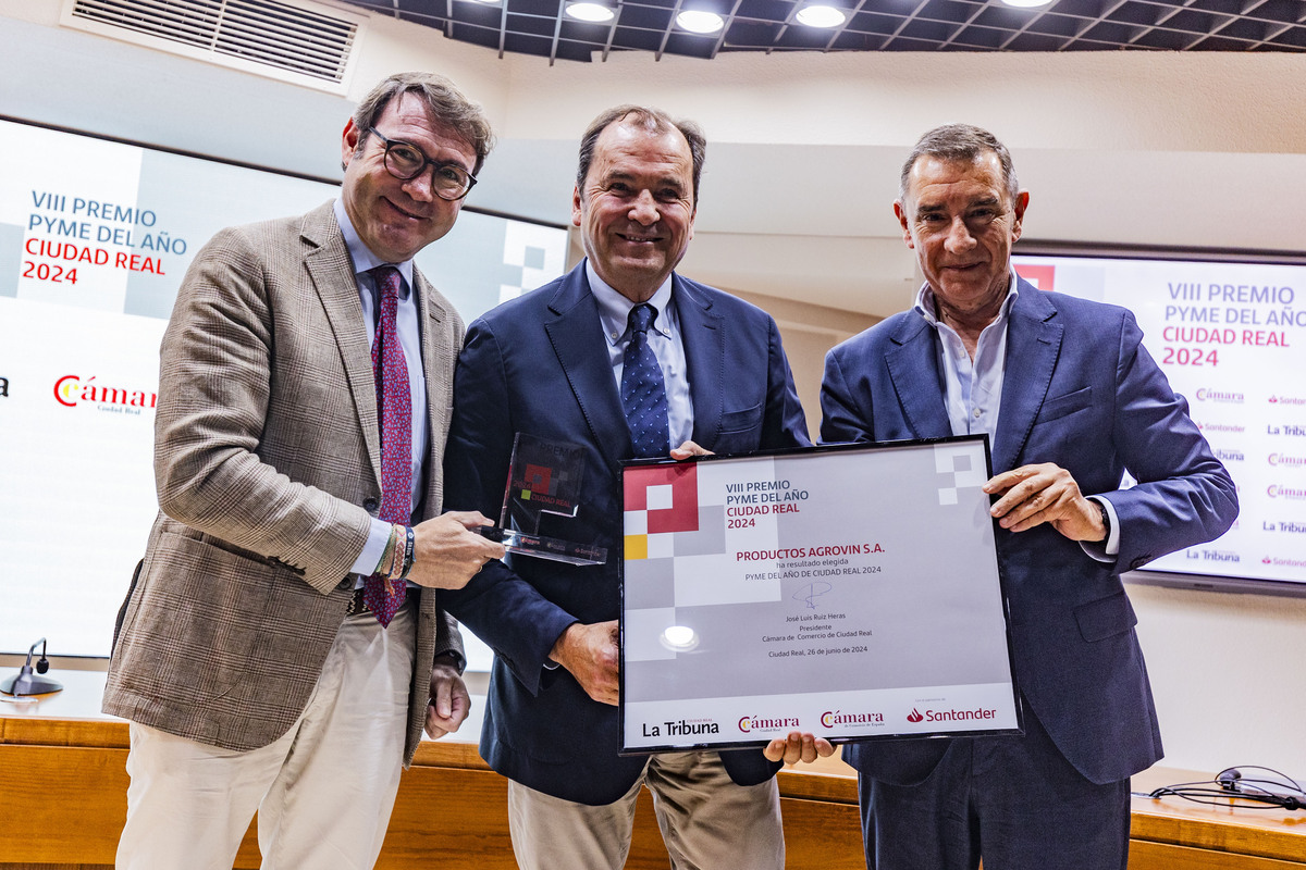 entrega de los VIII Premios PYME del año que organiza el Banco Santander y La Tribuna y la Cámara de Comercio, Premios PYME  / RUEDA VILLAVERDE