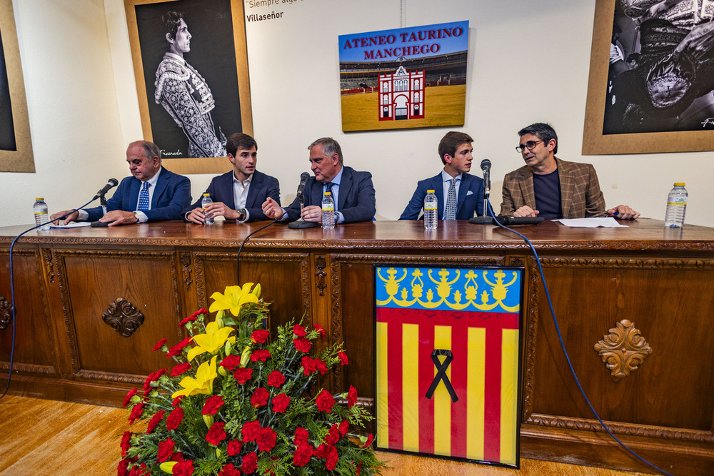 Tertulia del Ateneo Taurino Manchego en el Museo López Villaseñor