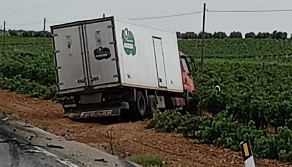 Un fallecido y dos heridos tras una colisión en la CM-420