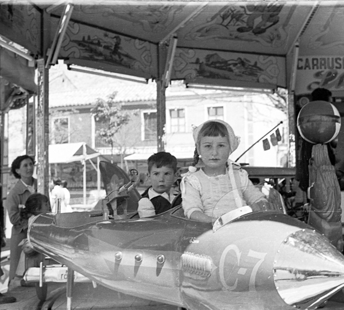 Fiestas de Puertollano, de los años 50, 60 y 70, que se celebraban en el Paseo de San Gregorio y en la Fuete de los Leones en el centro de la ciudad industrial  / FOTOS JOSÉ RUEDA MOZOS